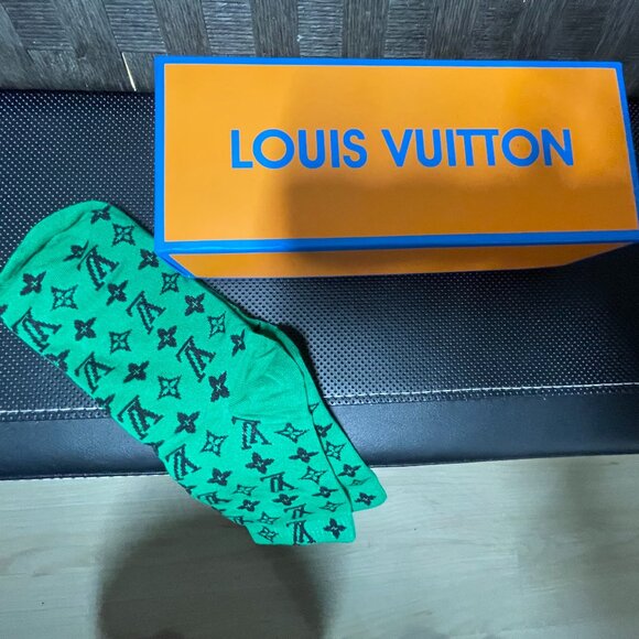 Louis Vuitton Green & Black Socks — Single Pair Piece - Picture 1 of 1